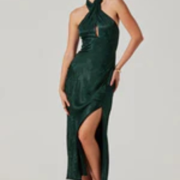 Astr | Dresses | Astr Marissa Halter Neck Midi Dress Green L | Poshmark Astr | Dresses | Astr Marissa Halter Neck Midi Dress Green L | Poshmark